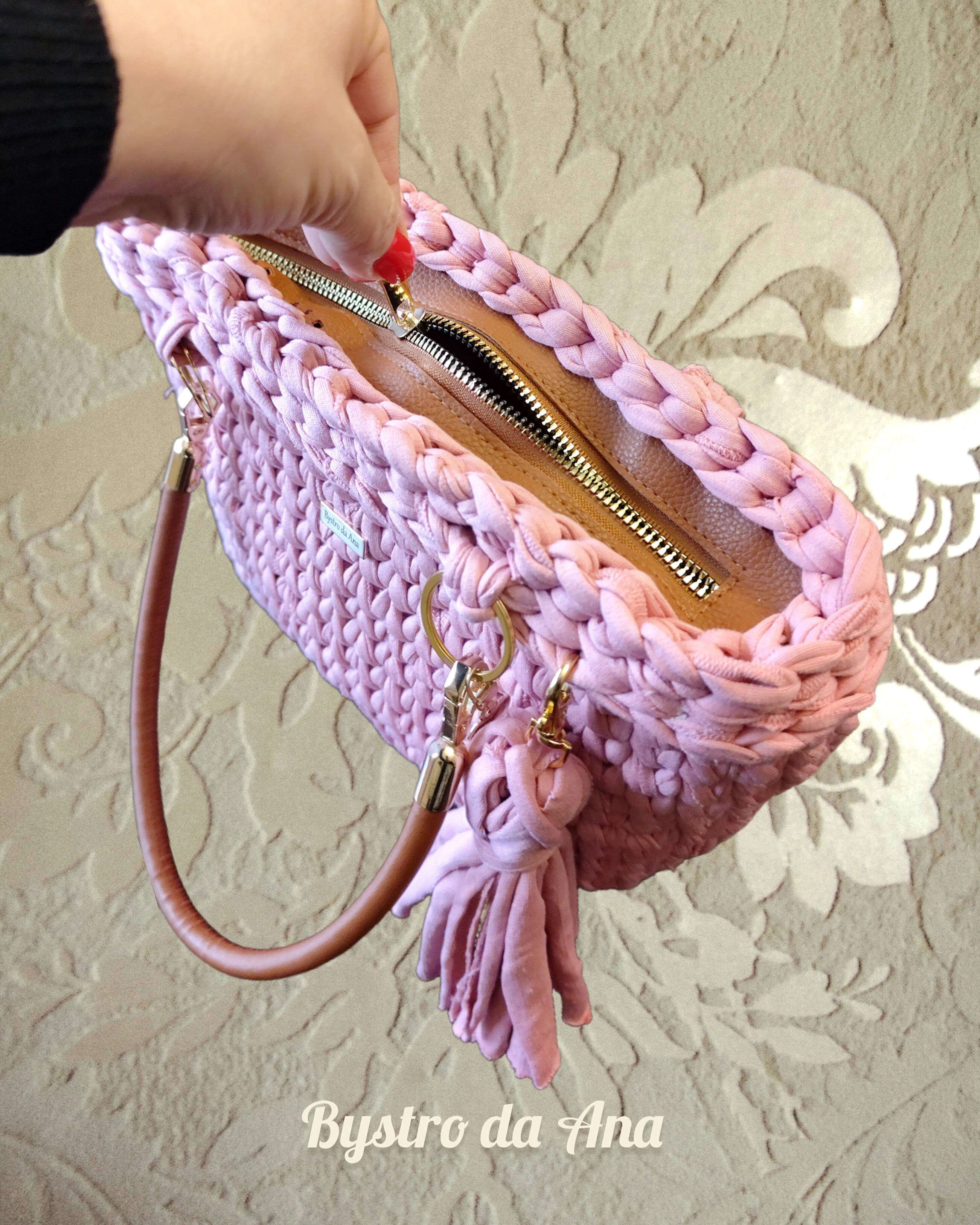 Mala Top Handle em Croché