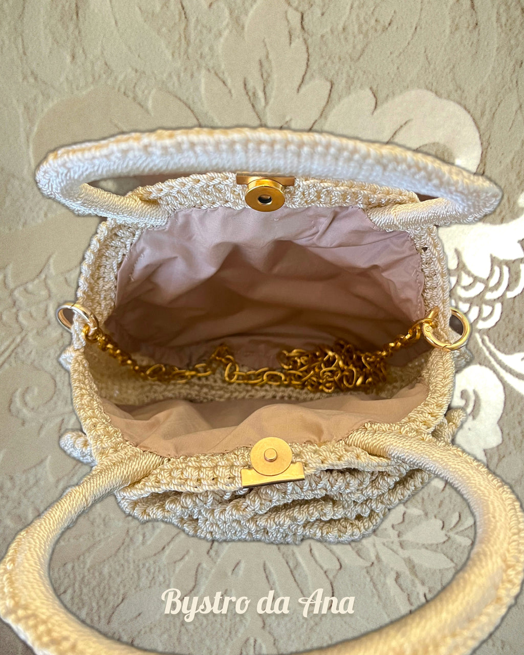 Bolsa Flor em Croché